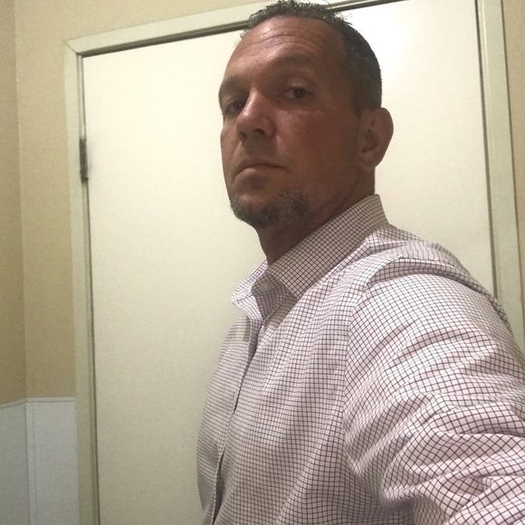 Meet your Posher, Trevor - Picture 3 of 5